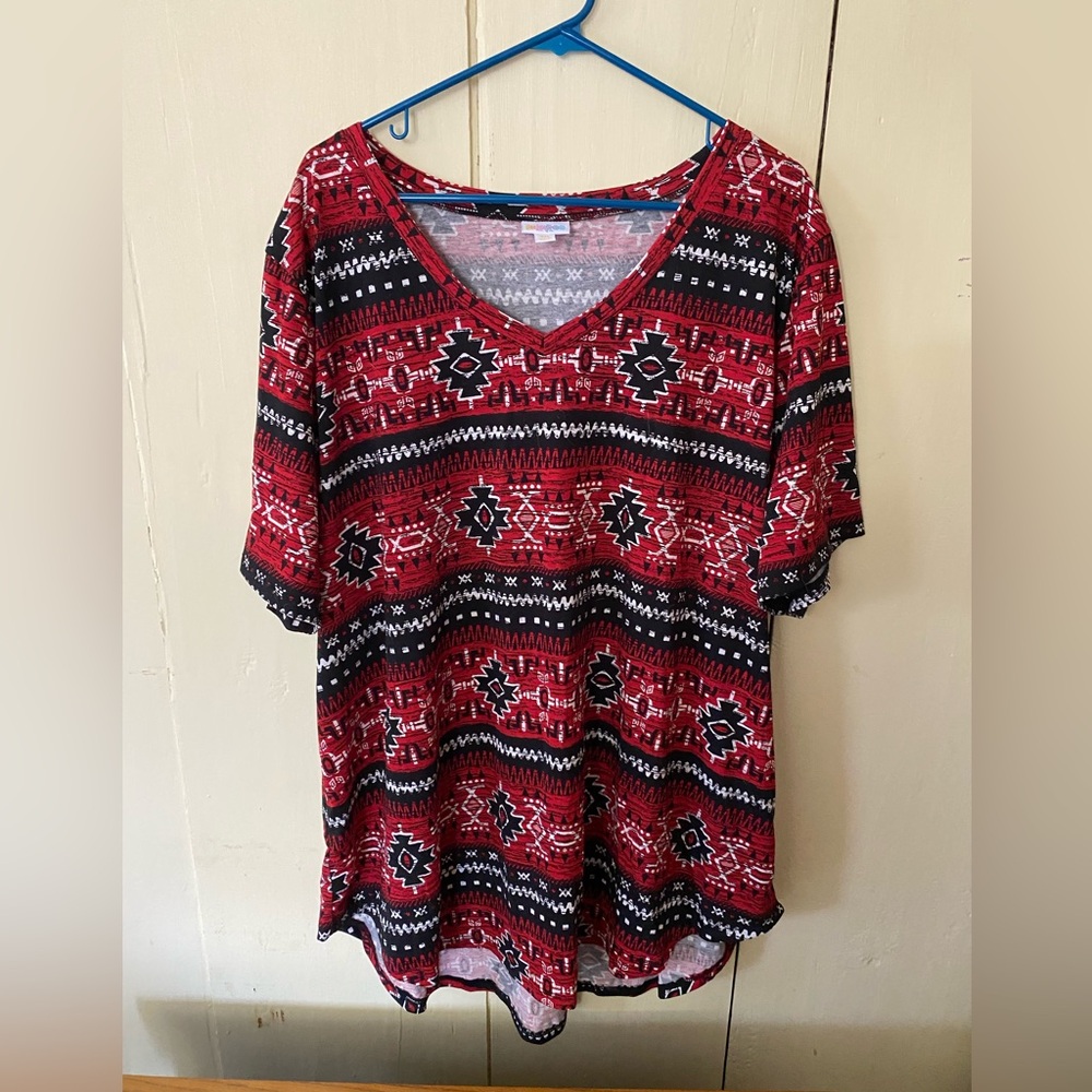 Lularoe tee 3xl